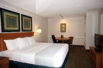 Deluxe Room, 1 King Bed, Non Smoking