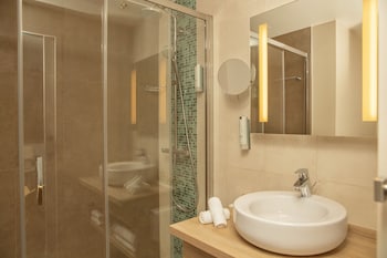Suite, 1 Double Bed with Sofa bed, Beach View (Twin on request)
