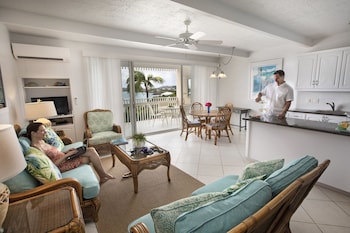 Condo, 2 Bedrooms (Hillside)