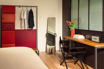 Junior Suite - Eiffel Tower view