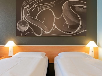 Standard Room, 3 Twin Beds
