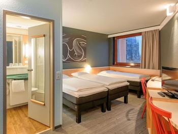 Standard Room, 3 Twin Beds