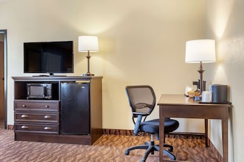 Suite, 1 King Bed, Non Smoking, Jetted Tub