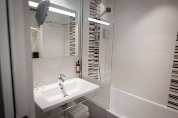 Comfort Room, Multiple Beds, Non Smoking