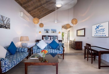 Premium Beachfront Suite