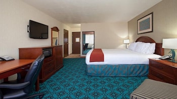 Standard Room, 1 King Bed