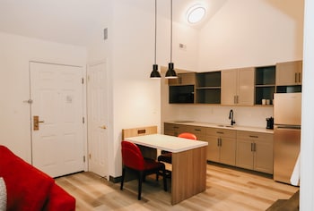 Deluxe Suite, 2 Queen Beds, Non Smoking