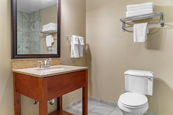 Suite, 1 King Bed, Non Smoking, Refrigerator & Microwave (Living Room;with Sofabed)