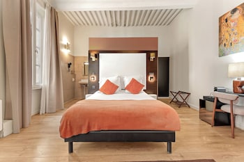 Exclusive Room