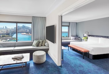 1 King 1 Bedroom Suite Bridge View