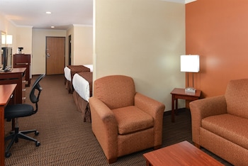 Family Suite, 2 Queen Beds, Non Smoking (Fees apply over 2 adults)