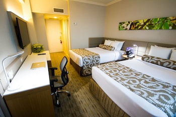 Standard Room, 2 Double Beds