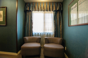 Deluxe Room, 1 King Bed, Non Smoking, Balcony
