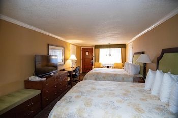 Standard Room, 2 Queen Beds, Non Smoking (Pet Friendly)