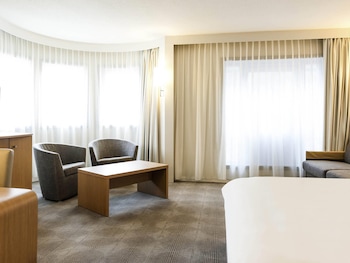 Suite, 1 Double Bed with Sofa bed, City View
