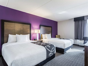 Room, 2 Queen Beds, Accessible, Non Smoking (Mobility/Hearing)