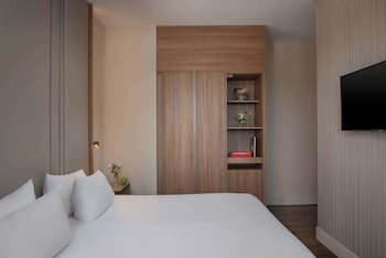 Premium Room (Extra Bed 2 Ad + 1 Ch)