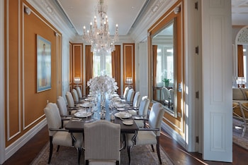 Royal Suite