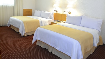 Standard Room, 2 Queen Beds