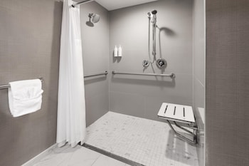 Room, 1 King Bed, Accessible, Non Smoking (Mob/Hear, Rl in Shwr, Water Vw,Patio)