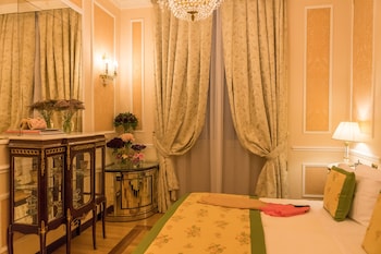 Family Room, 2 Bedrooms