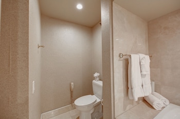 Suite, 2 Queen Beds