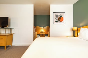 Standard Room, Multiple Beds