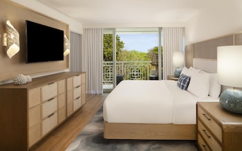 Deluxe Suite, 1 King Bed with Sofa bed, Kitchenette (Paradise Suite, Coconut Wing)
