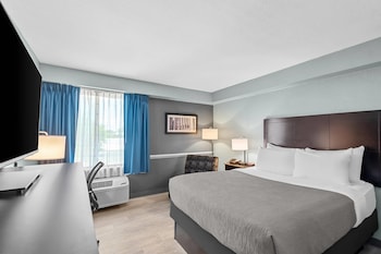 Standard Room, 1 Queen Bed, Smoking