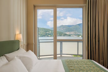 Double Room, 1 Double Bed, Lake View