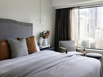Suite, 1 King Bed