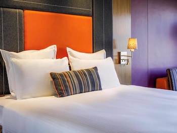 Classic Room, 1 King Bed