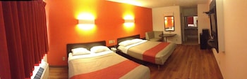 Standard Room, Multiple Beds, Non Smoking