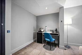 Duplex, Multiple Beds (Duplex)