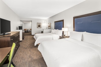 Suite, Multiple Beds