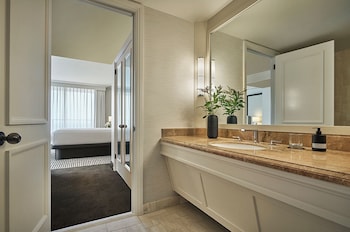 Grand Two Bedroom Suite