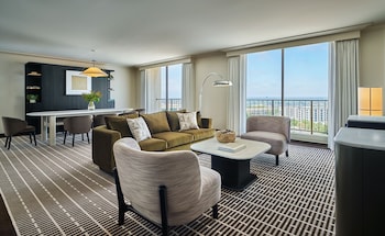 Grand One Bedroom Suite