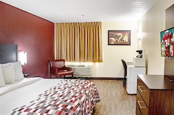 Superior Room, 1 King Bed (Jetted Tub, Smoke Free)