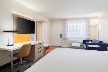 Standard Room, 1 King Bed, Non Smoking