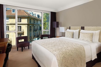 Superior Room, City View
