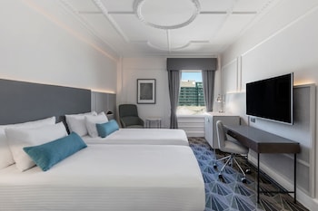Savoy Room Twin
