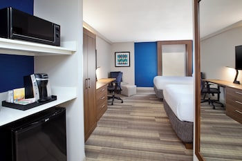Standard Room, 2 Double Beds, Accessible (Mobility)