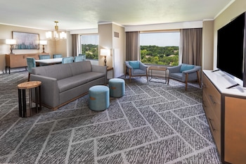 Suite, 1 King Bed, Non Smoking