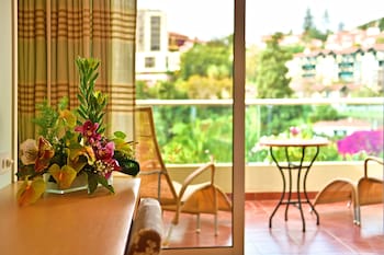 Double or Twin Room, Pool View
