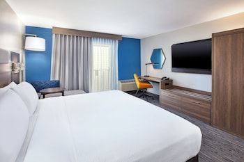 Standard Room, 1 King Bed (LEISURE)