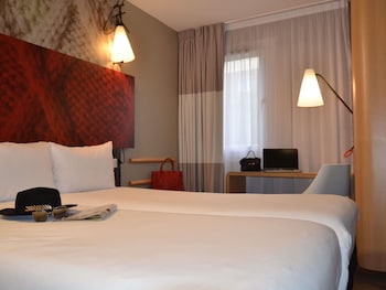 Family Suite, 2 Double Beds (Standard)