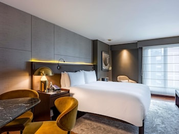 Superior Room, 1 Queen Bed