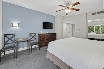 Signature Room, 1 King Bed