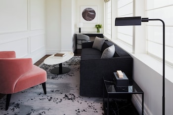 Suite, 1 Bedroom, Balcony (Via Veneto View)