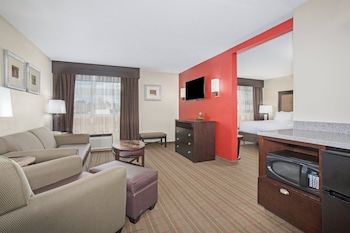 Suite, 1 King Bed, Accessible (Hearing, Roll-In Shower)